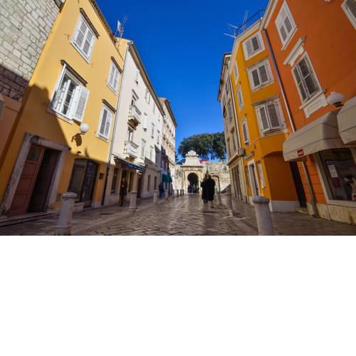Apartments Tiramola Old Town
