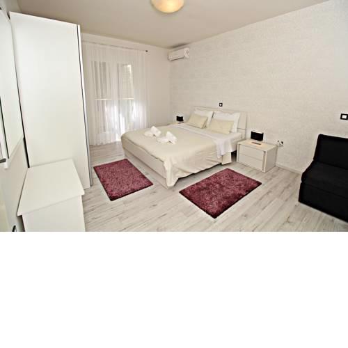 Apartments Tonino