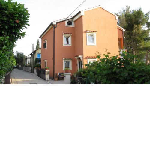 Apartments Utmar