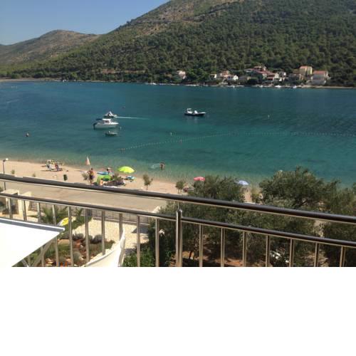 Apartments Vala