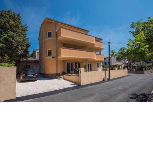 Apartments Valentina