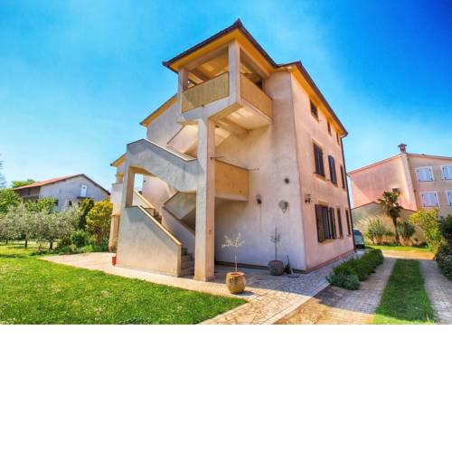 Apartments Valeria 1334
