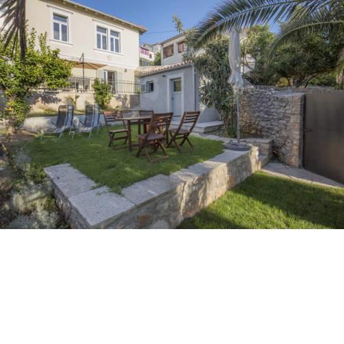 Apartments Villa Adrienne