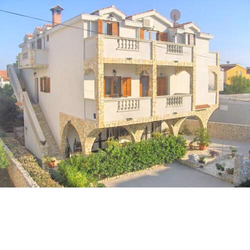 Apartments villa-estella
