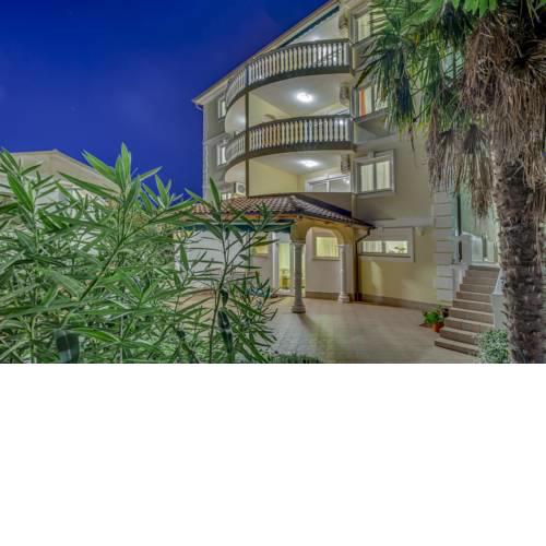 Apartments Villa Maria
