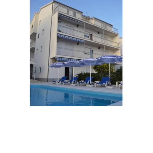 Apartments Vin - with pool