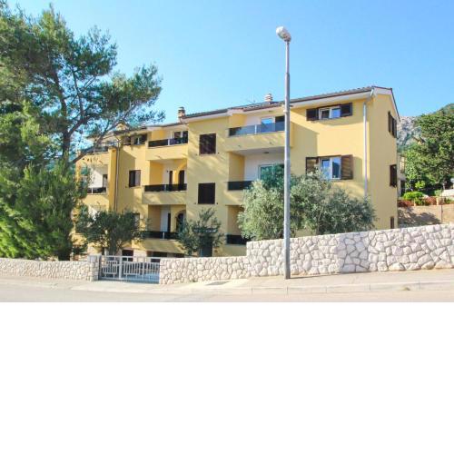 Apartments with a parking space Baska, Krk - 18793