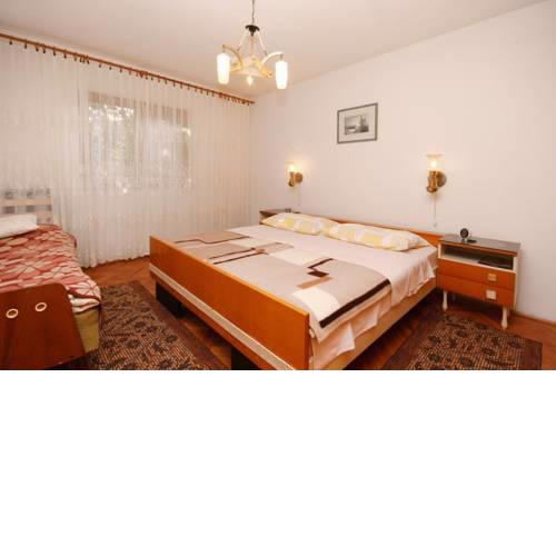Apartments with a parking space Crikvenica - 5595