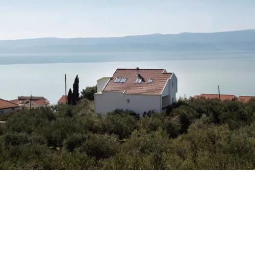 Apartments with a parking space Duce, Omis - 2778