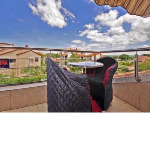 Apartments with a parking space Fazana - 13742