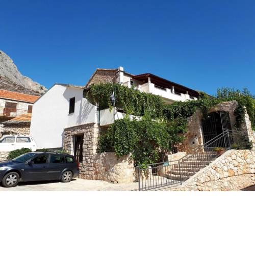 Apartments with a parking space Ivan Dolac, Hvar - 8753