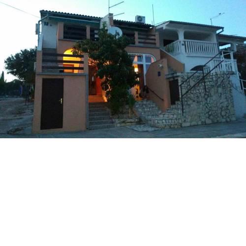Apartments with a parking space Jezera, Murter - 13786