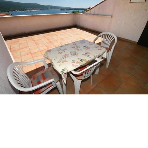 Apartments with a parking space Kornic, Krk - 415