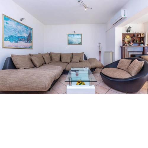 Apartments with a parking space Kostrena, Rijeka - 14285
