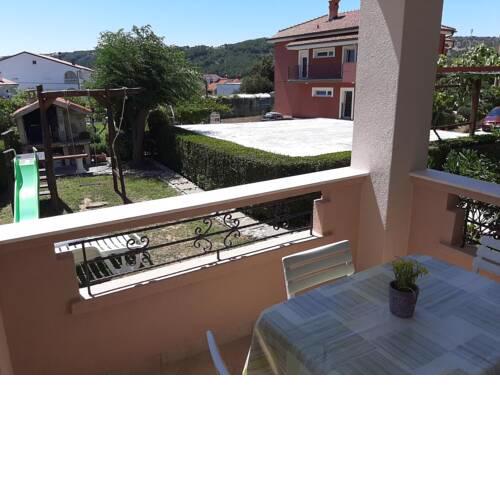 Apartments with a parking space Lopar, Rab - 18388