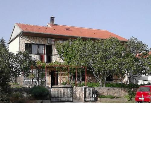 Apartments with a parking space Maslenica, Novigrad - 11089