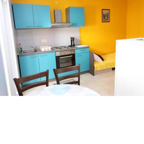 Apartments with a parking space Novalja, Pag - 13497