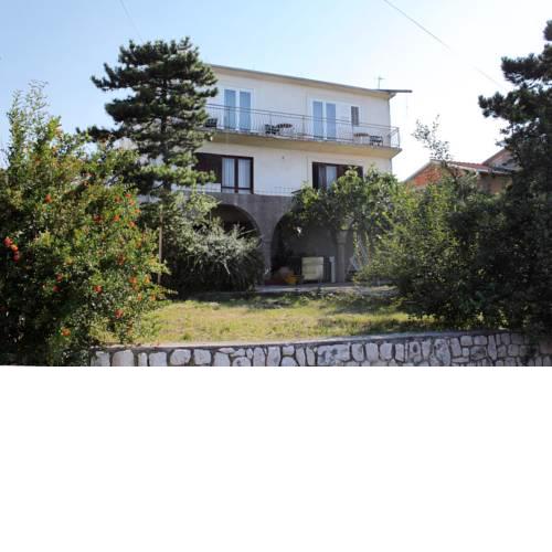 Apartments with a parking space Novi Vinodolski - 5537