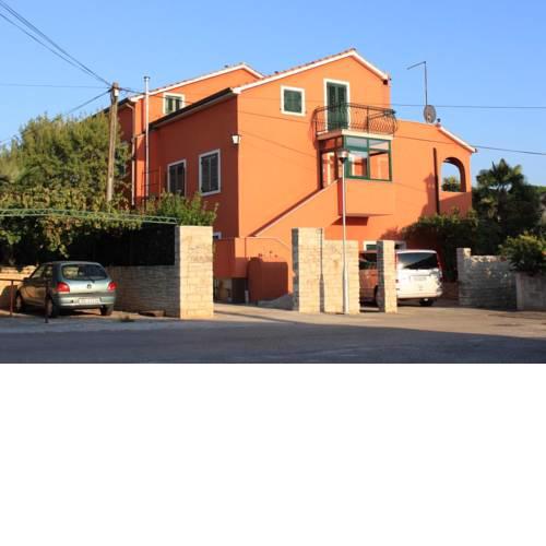 Apartments with a parking space Novigrad - 6964