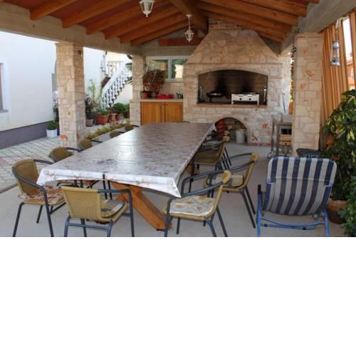Apartments with a parking space Novigrad - 7037