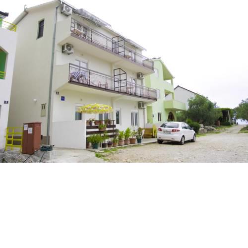 Apartments with a parking space Podaca, Makarska - 15748
