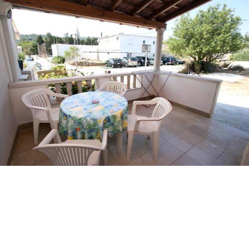 Apartments with a parking space Povlja, Brac - 759