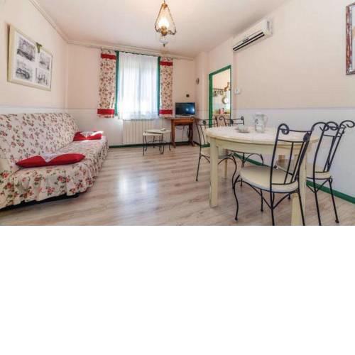 Apartments with a parking space Rijeka - 14403