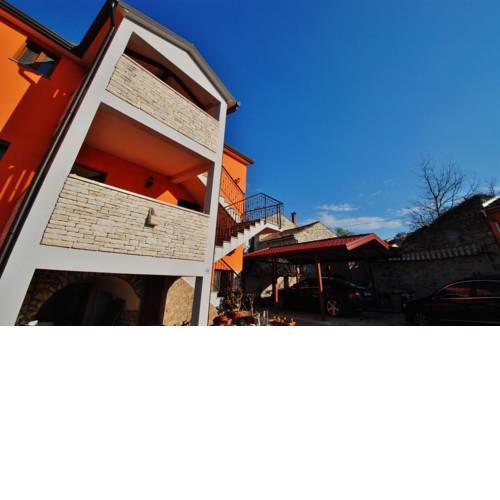 Apartments with a parking space Rovinjsko Selo, Rovinj - 16580
