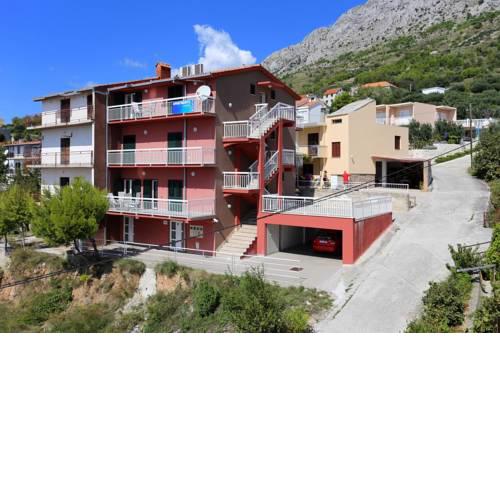 Apartments with a parking space Stanici, Omis - 10324