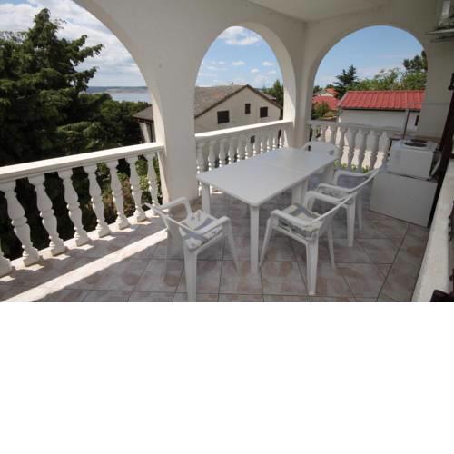 Apartments with a parking space Starigrad, Paklenica - 6431