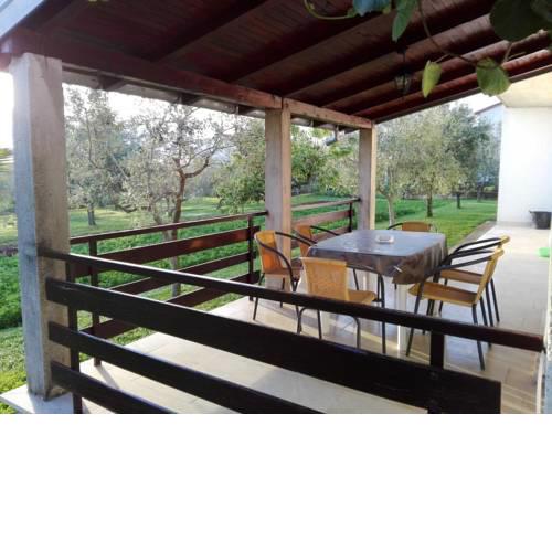 Apartments with a parking space Sveti Lovrec, Central Istria - Sredisnja Istra - 14847