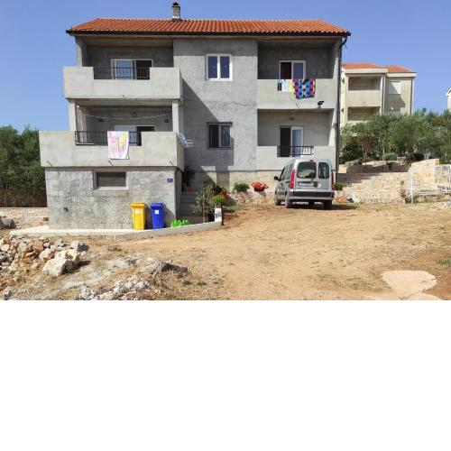 Apartments with a parking space Tkon, Pasman - 19127