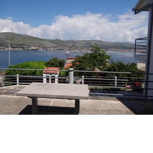 Apartments Zdrave