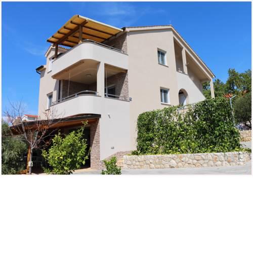 Apartments Zorka Primosten