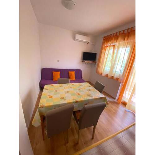 Apartments Zrinušić