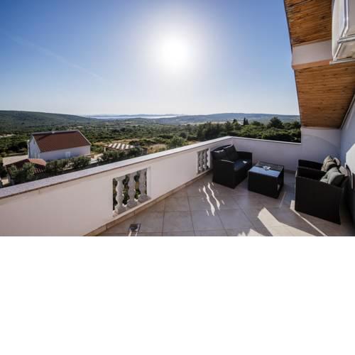 Apartments Miro