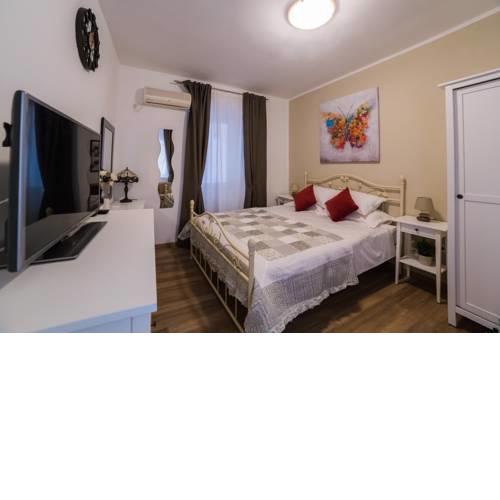 Archie Room