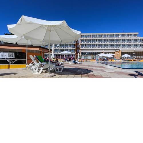 Arena Hotel Holiday