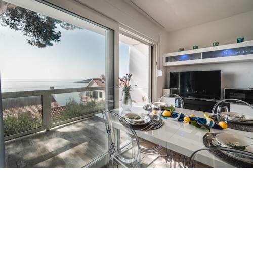 Aurora Apartment Hvar