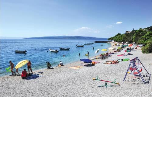 Awesome apartment in Krvavica with