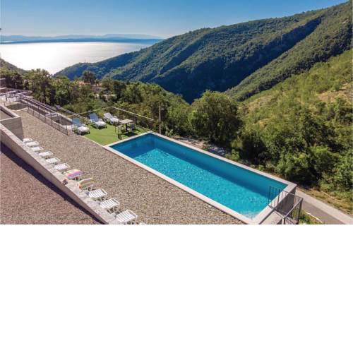 Awesome apartment in Lovran w/ Outdoor swimming pool, WiFi and 1 Bedrooms