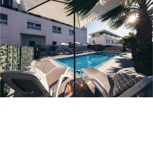 Awesome apartment in Okrug Gornji with Outdoor swimming pool, Heated swimming pool and 2 Bedrooms