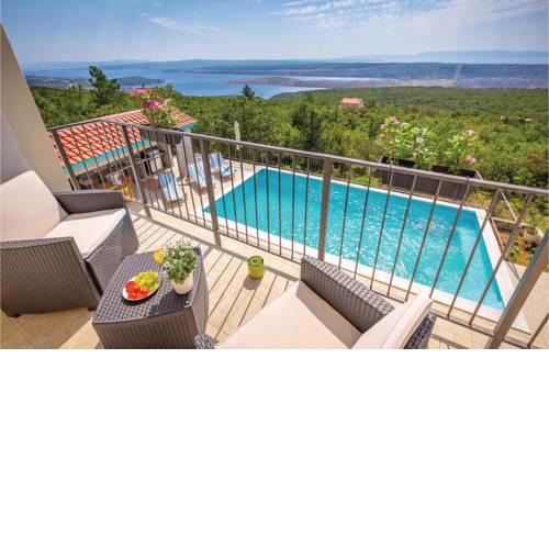 Awesome home in Crikvenica w/ Outdoor swimming pool, WiFi and 3 Bedrooms