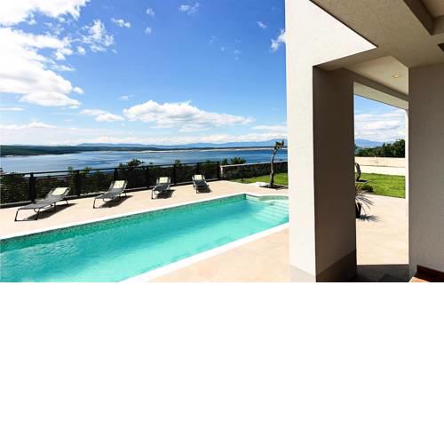 Awesome home in Crikvenica w/ Outdoor swimming pool, WiFi and 4 Bedrooms