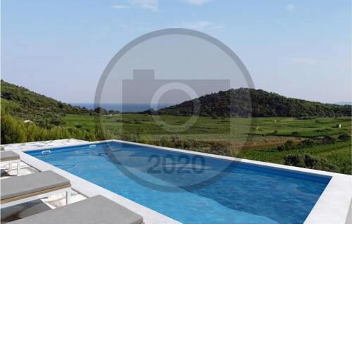 Awesome home in Smokvica w/ Outdoor swimming pool, WiFi and 2 Bedrooms