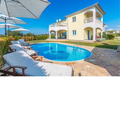 Awesome home in Turanj w/ Outdoor swimming pool and 8 Bedrooms