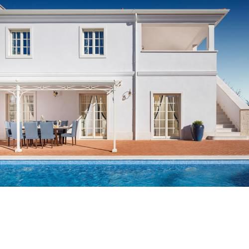 Spacious Villa in Vabriga with Swimming Pool