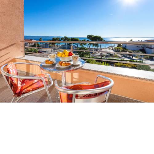 Beach apartment Podstrana 3