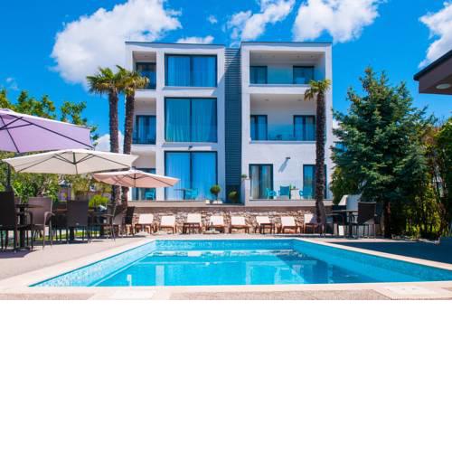 Beach Hotel Bozikovina