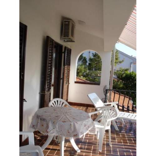 Beachfront Apartment 4526-1